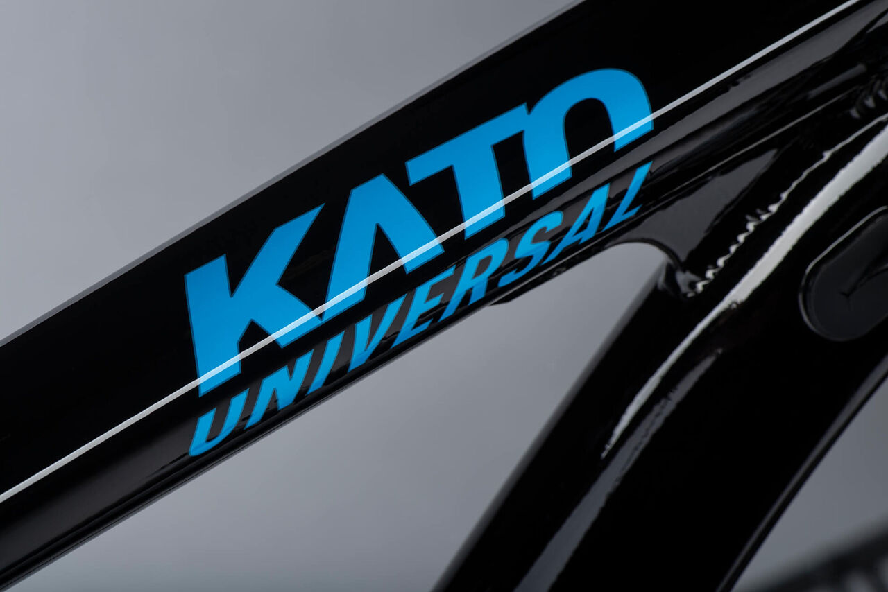 KATO UNIVERSAL