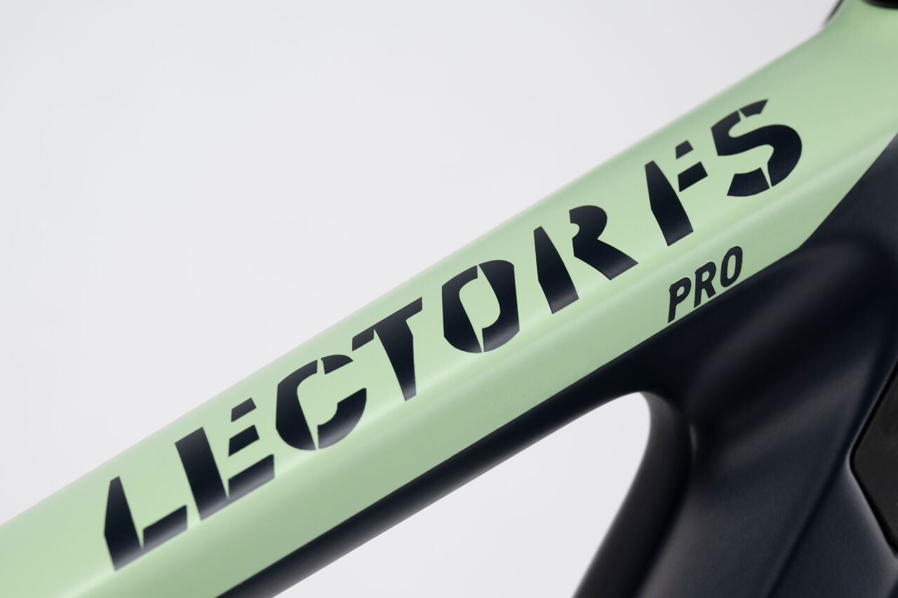 LECTOR FS PRO