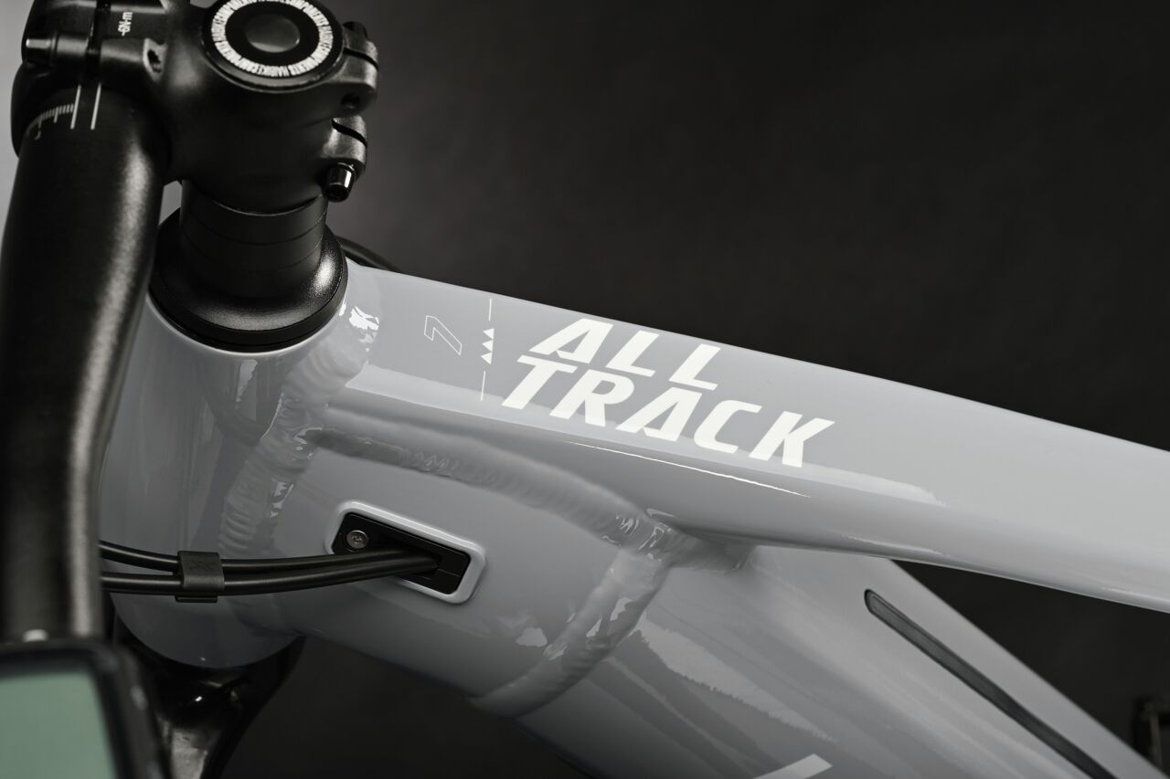 AllTrack 7