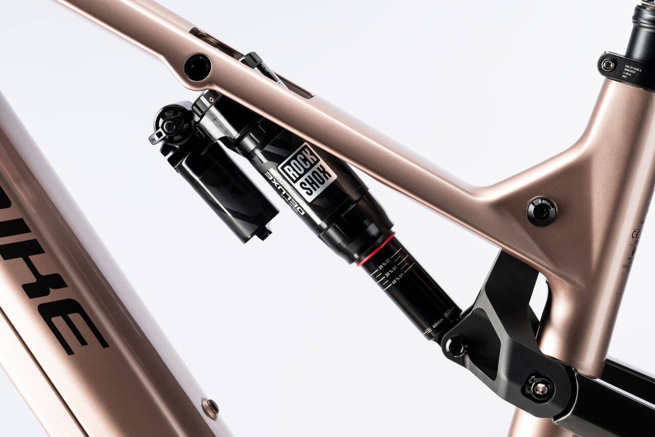 ALLMTN CF 11 TRN/IQ