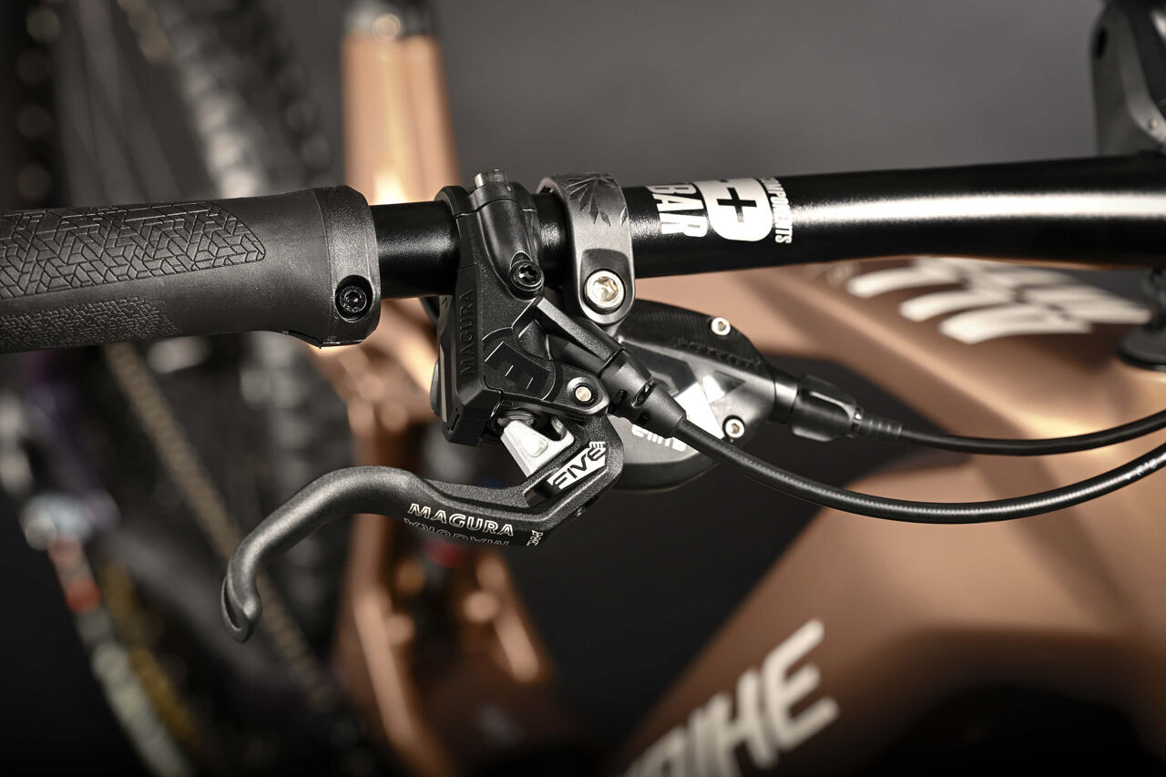 AllMtn CF 8