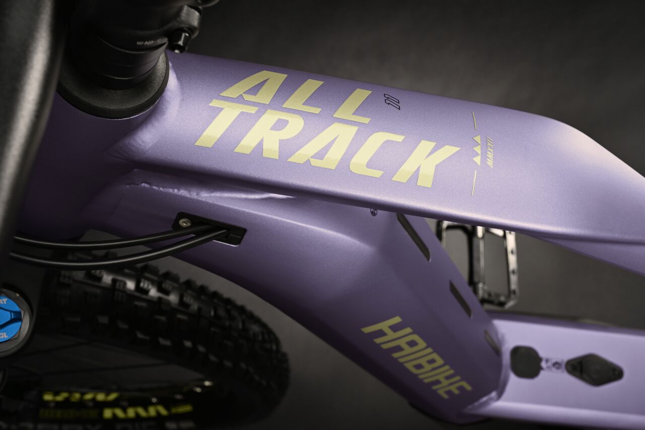 AllTrack 11